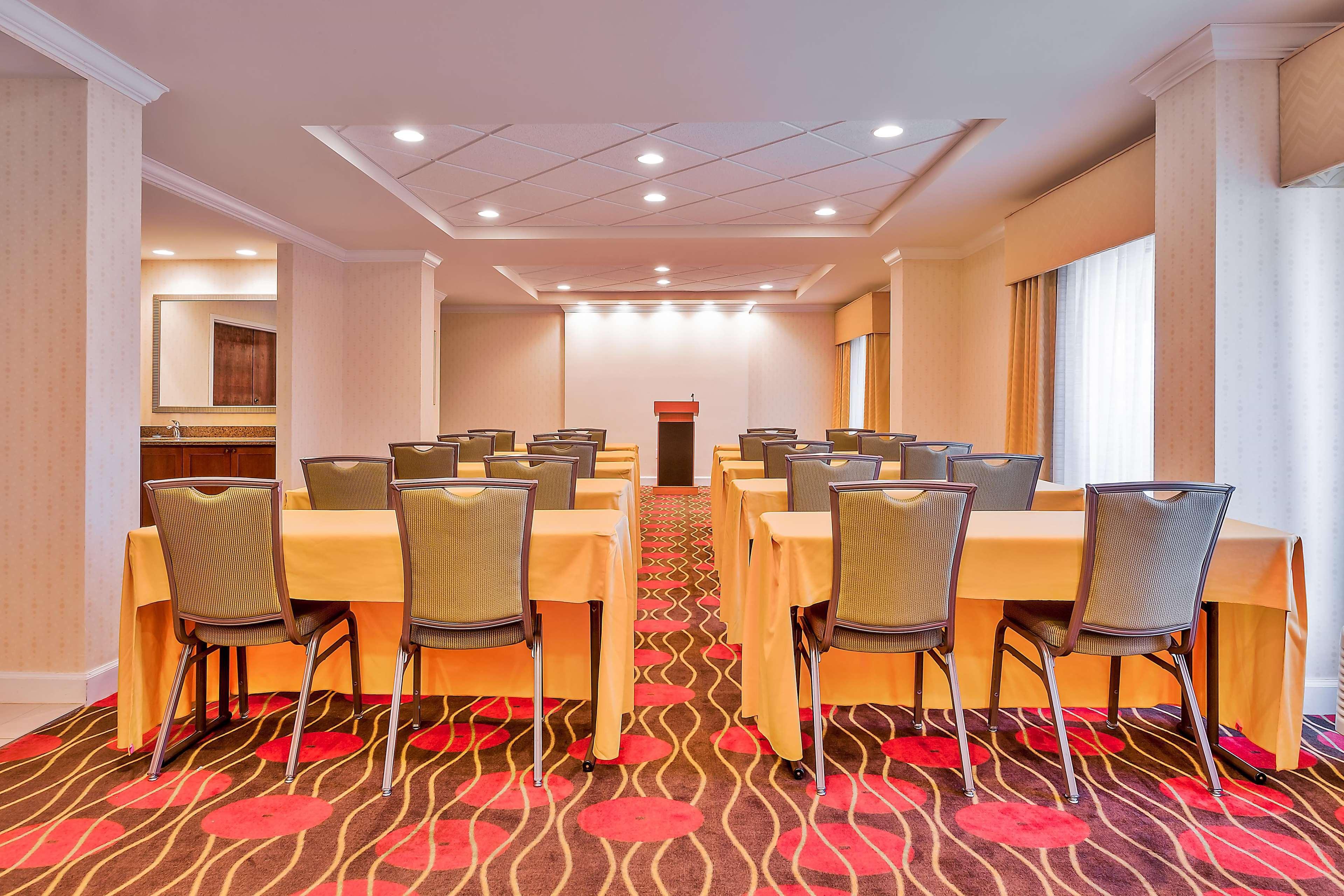 Hampton Inn Conyers Buitenkant foto
