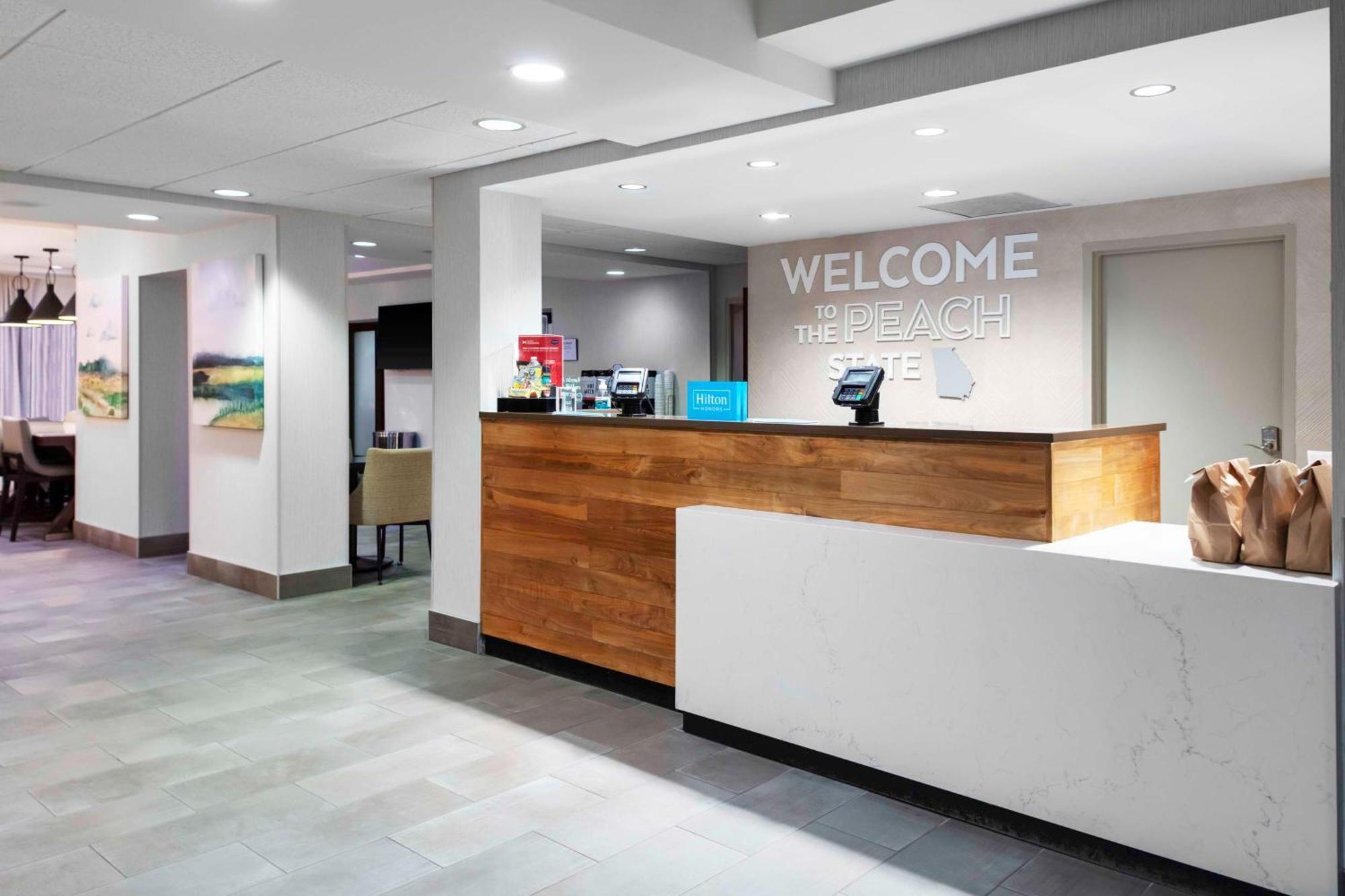 Hampton Inn Conyers Buitenkant foto
